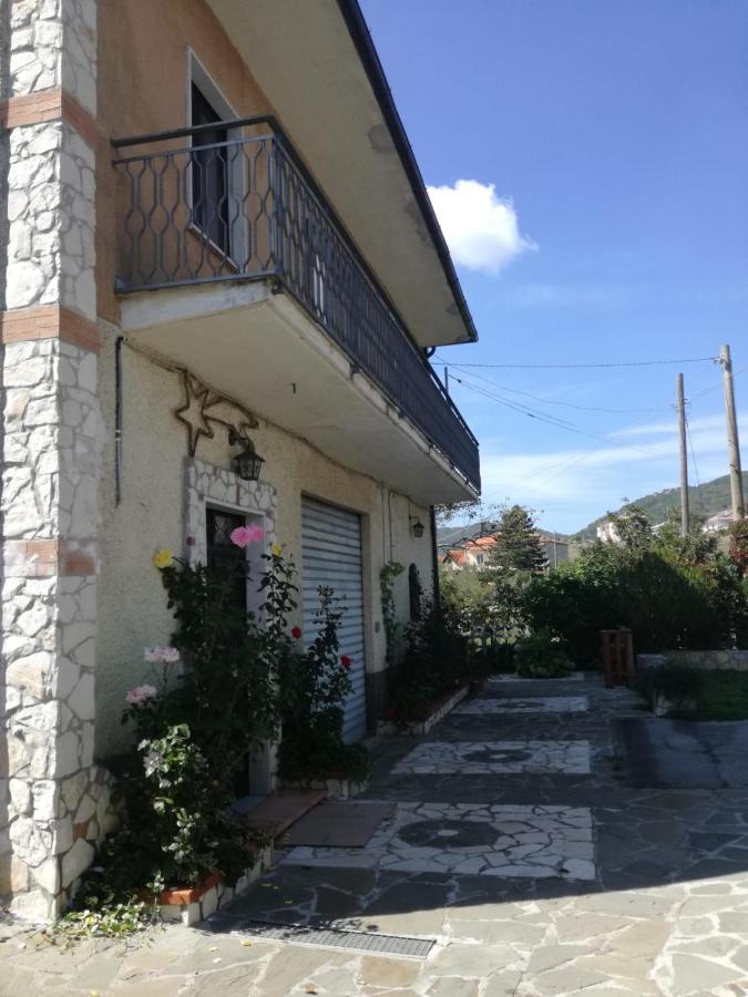 B&B Nel Verde Montesano sulla Marcellana Exterior foto